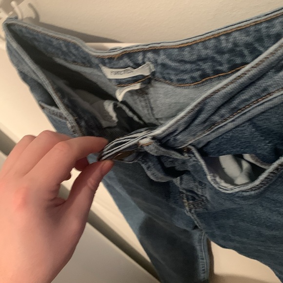 Perfect Forever 21 Mid Blue Button Up Blue Jeans SZ 27😍 - Picture 4 of 8